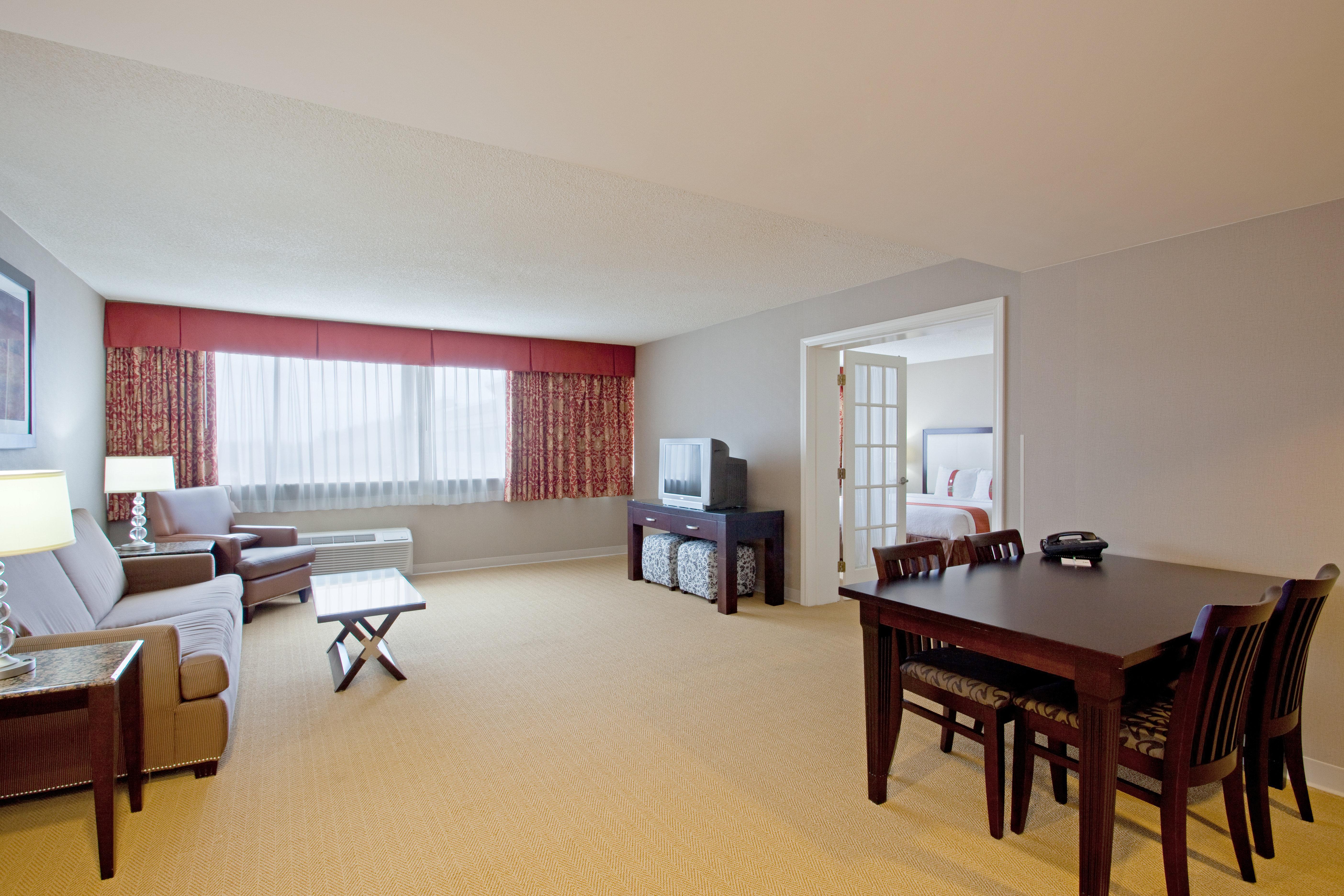 Holiday Inn & Suites Marlborough, An Ihg Hotel Exteriér fotografie